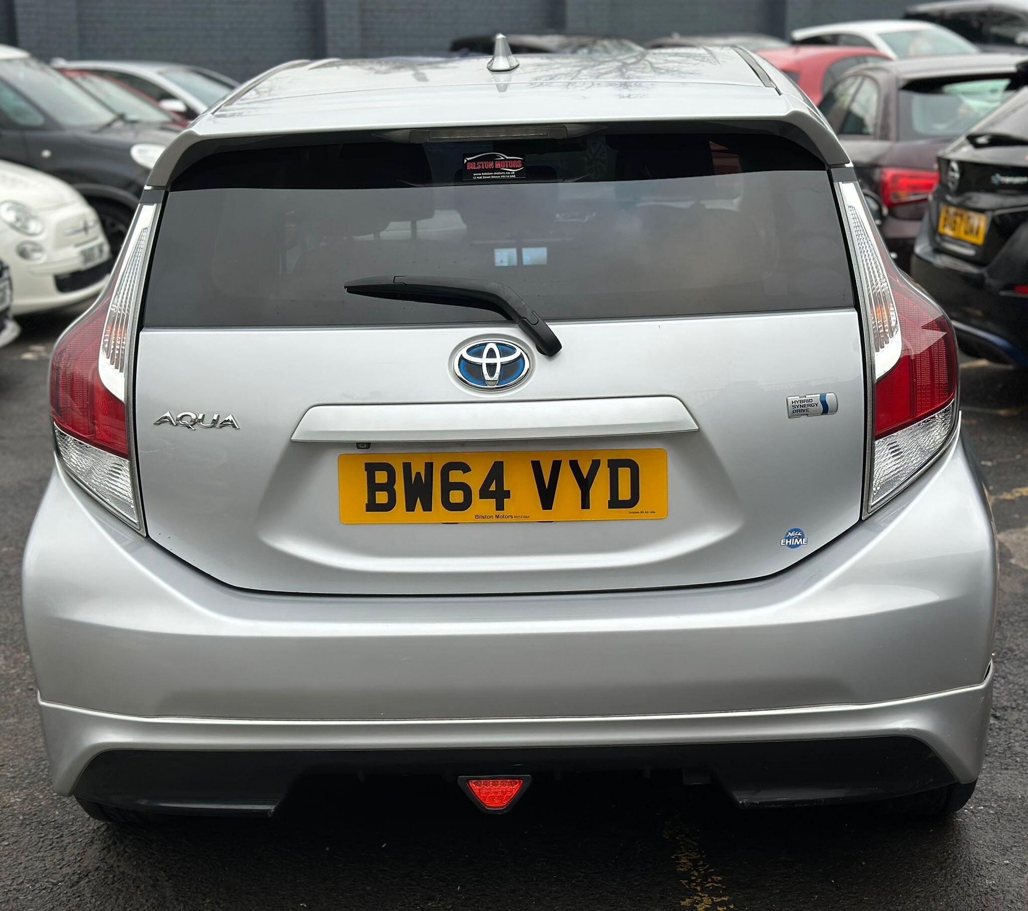 Toyota **SOLD** Aqua - 1.5 Hybrid VVhT CVT Image